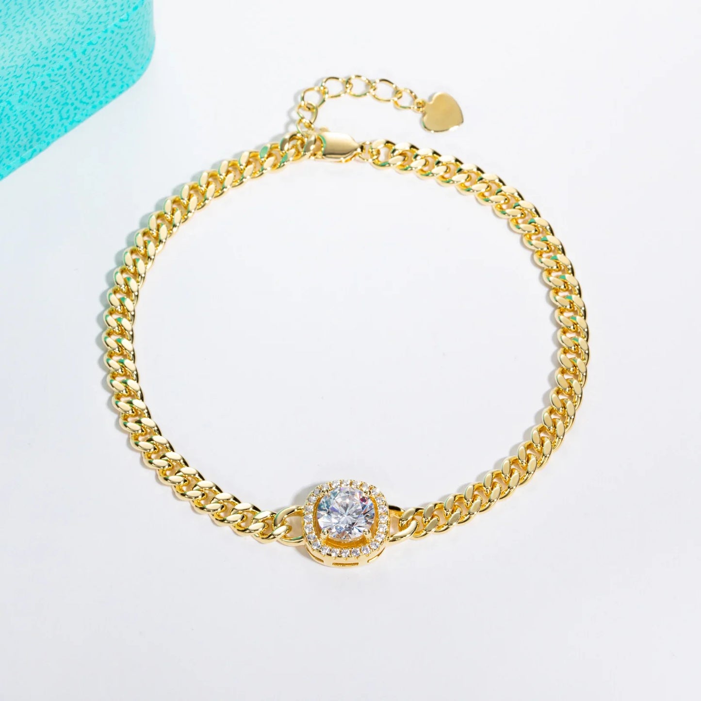 עדינה | צמיד קובני מוסונייט יוקרתי