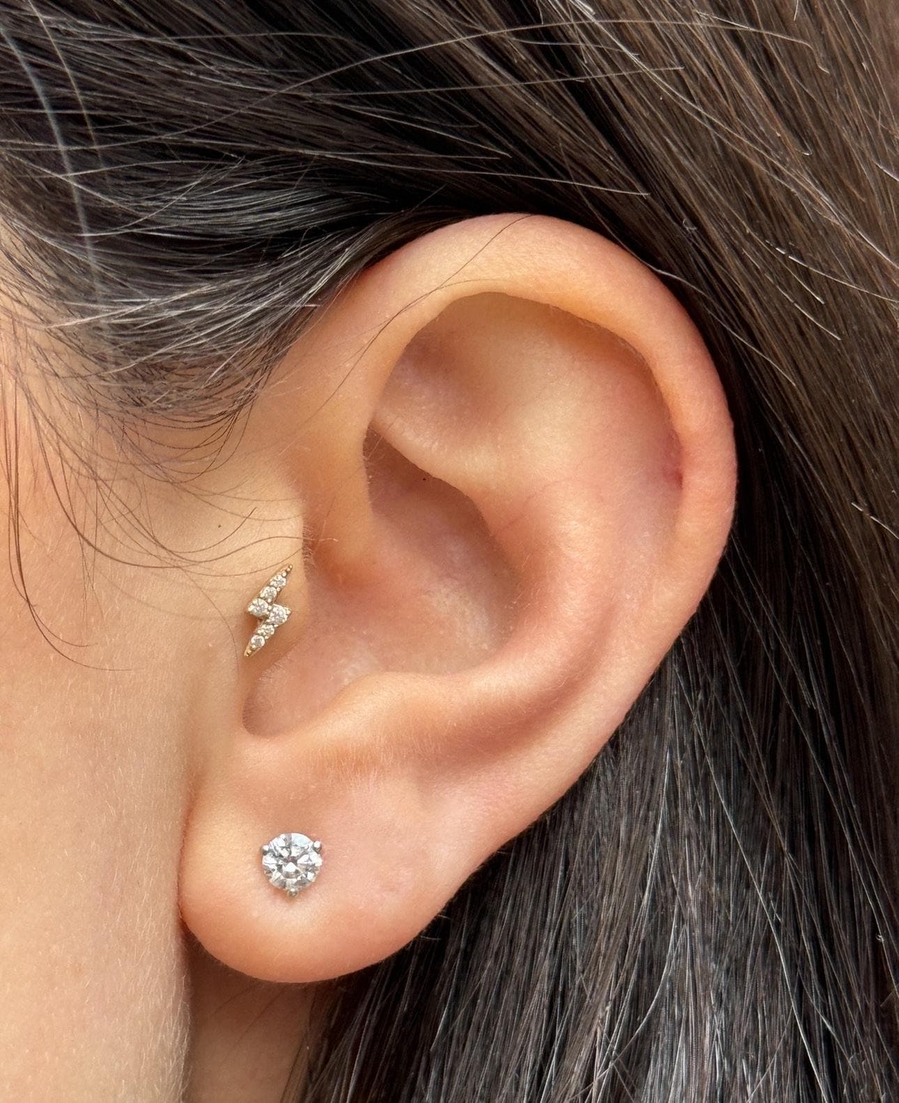 אור | זוג עגילי מואסנייט קלאסיים ונוצצים