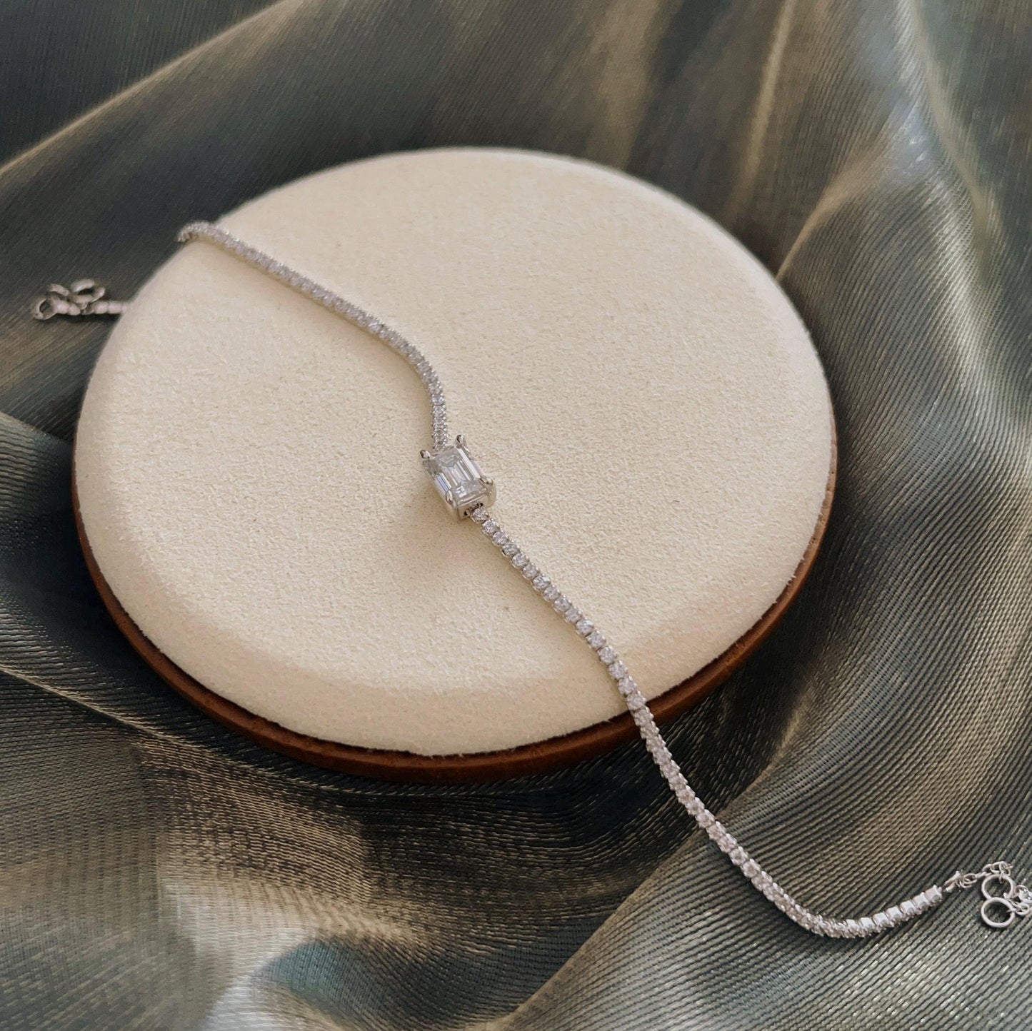 סלמה | צמיד מואיסנייט יוקרתי