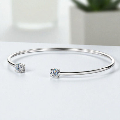 לינה | צמיד בנגל מואסנייט יוקרתי עם שתי אבנים