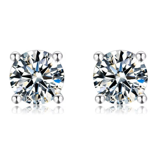 אור | זוג עגילי מואסנייט קלאסיים ונוצצים